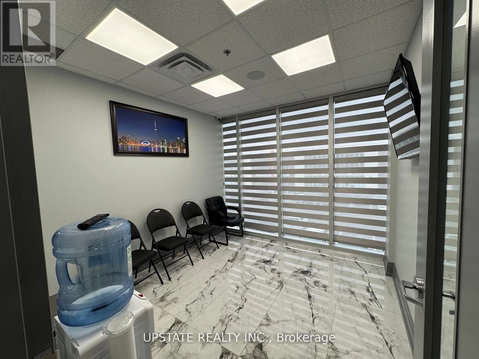 Offices for rent: 206 - 9280 Goreway Drive, Brampton, Ontario L6P 4N1