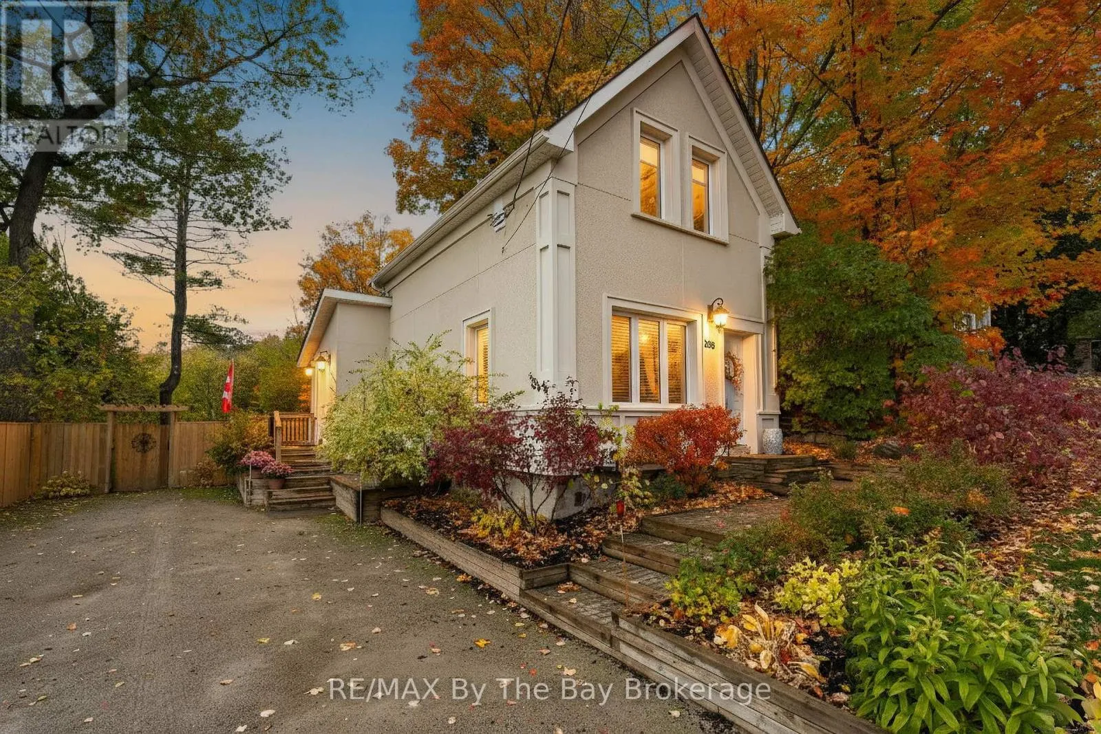 House for rent: 206 Centennial Drive, Midland, Ontario L4R 5J4