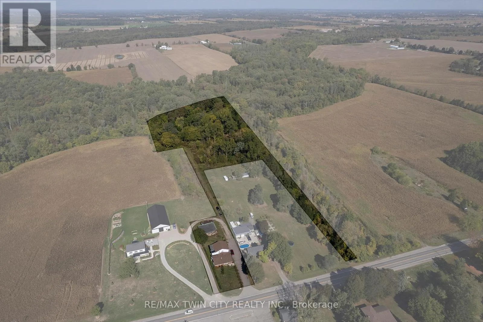 Duplex for rent: 206 King Street, Brant, Ontario N0E 1A0