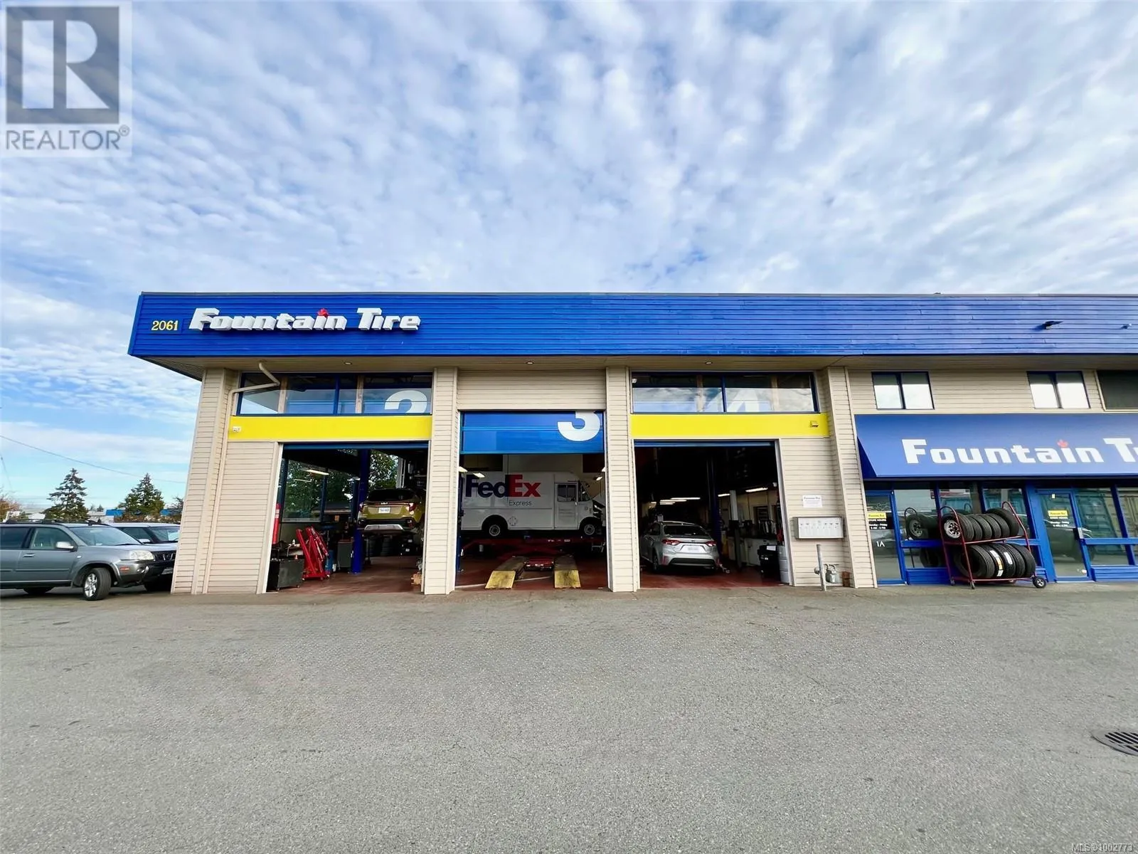 2061 Malaview Ave W, Sidney, British Columbia V8L 5X6