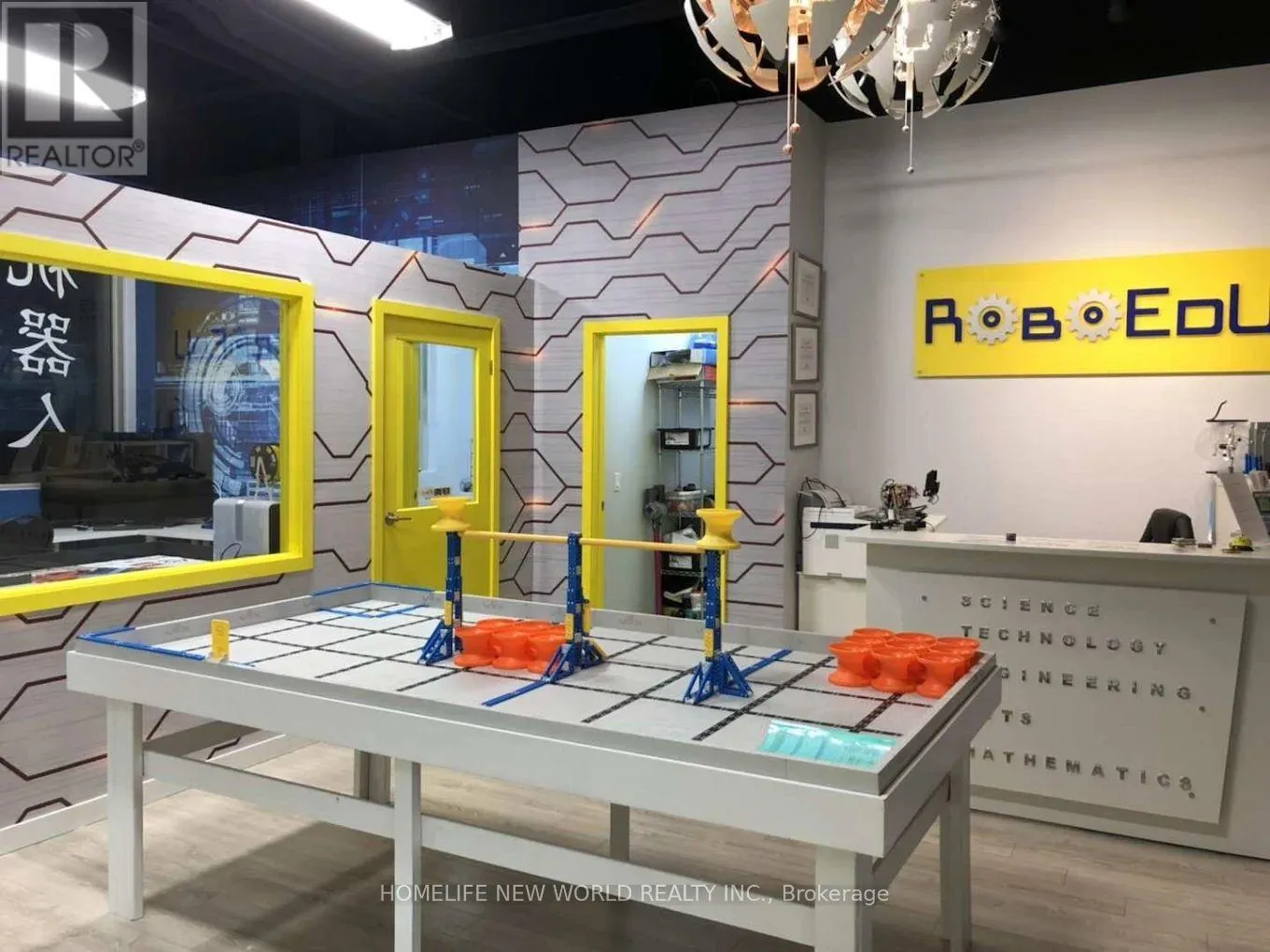 Offices for rent: 2065 - 30 South Unionville Avenue, Markham, Ontario L3R 5M3