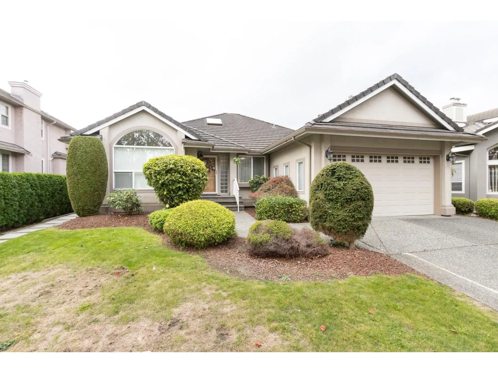 House for rent: 20660 91a Avenue, Langley, British Columbia V1M 2X2