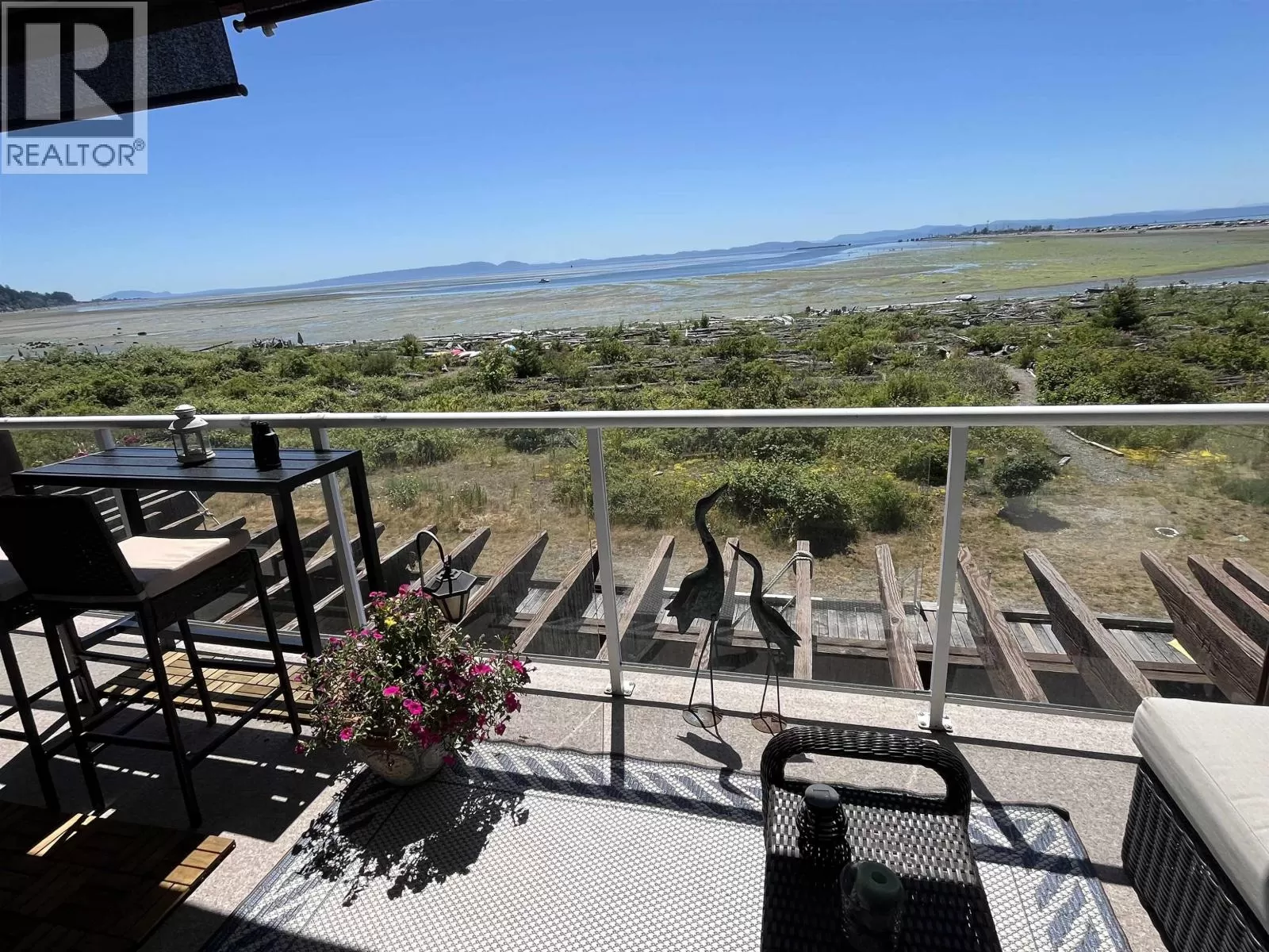 Apartment for rent: 207 1120 Tsatsu Shores Drive, Tsawwassen, British Columbia V4M 4G3