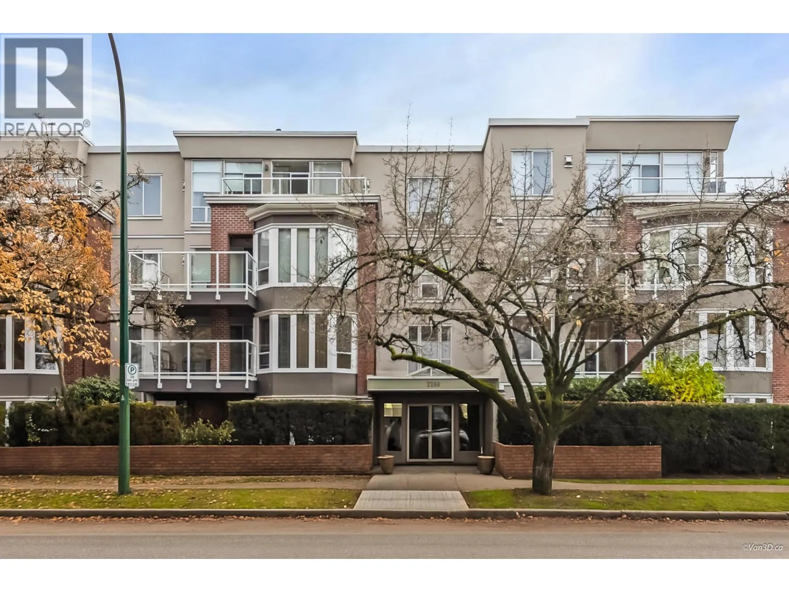 Apartment for rent: 207 2288 W 12th Avenue, Vancouver, British Columbia V6K 4R2