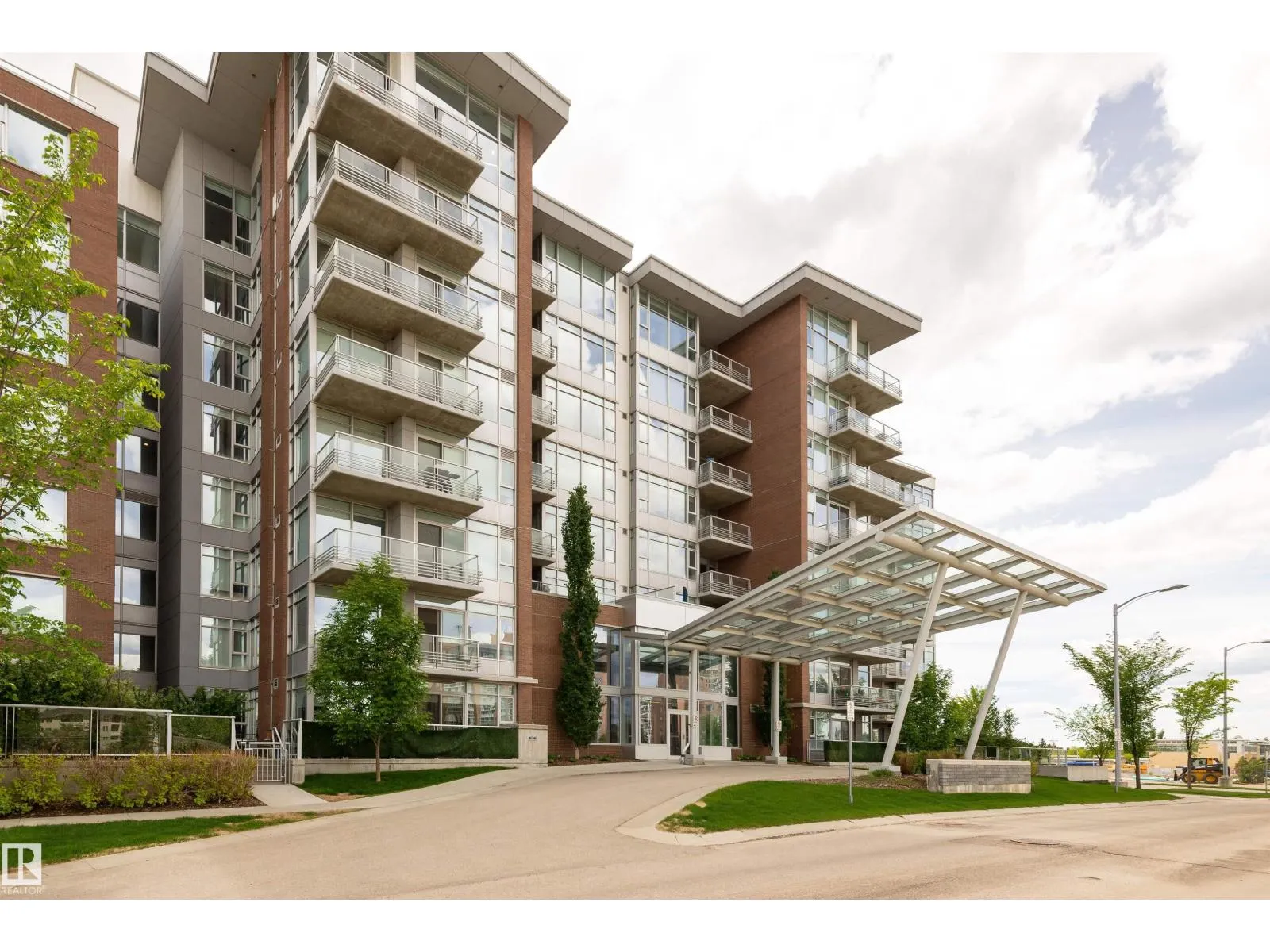 Apartment for rent: #207 2612 109 St Nw, Edmonton, Alberta T6J 3T1