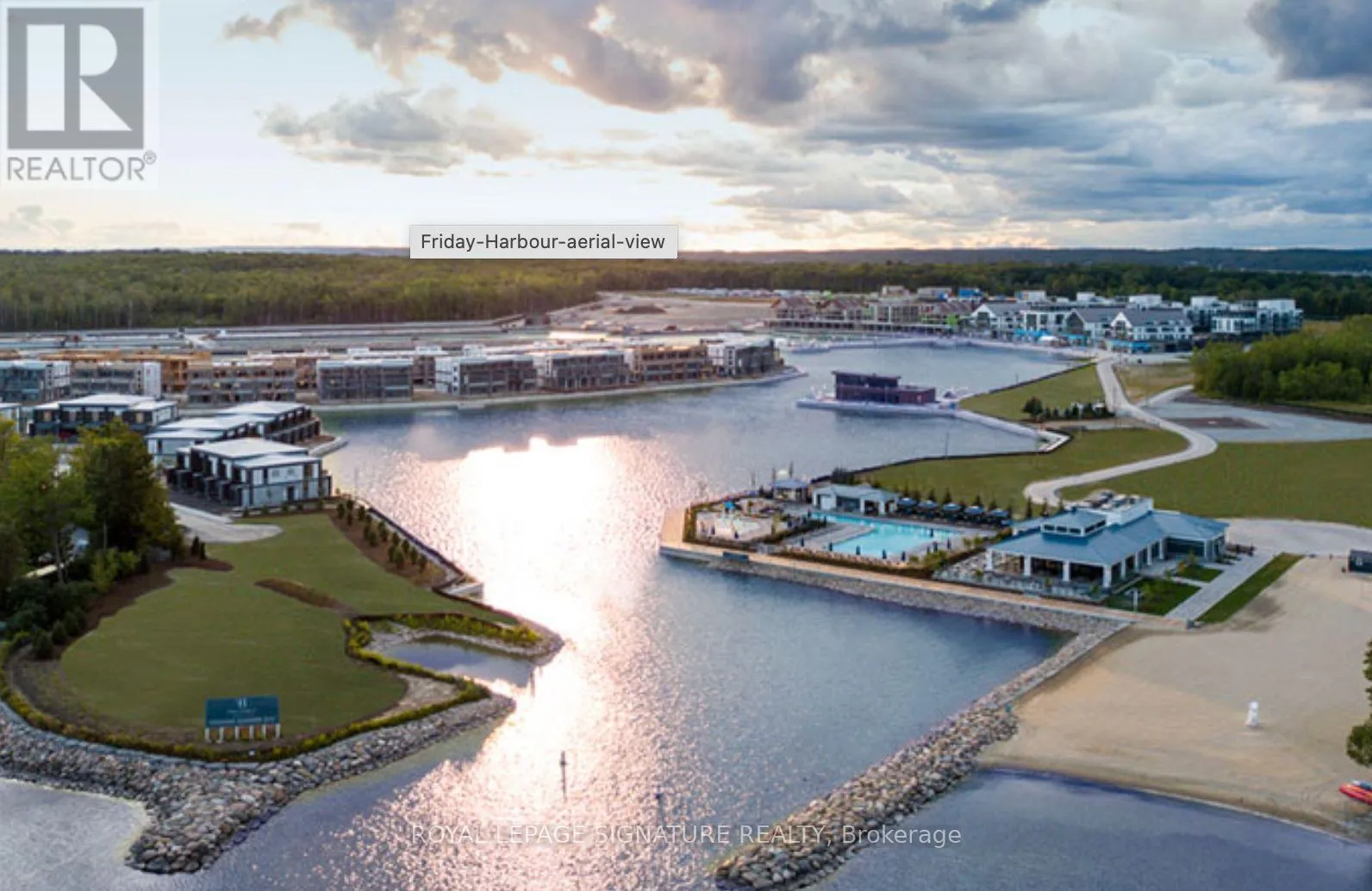 Apartment for rent: 207 - 415 Sea Ray Avenue, Innisfil, Ontario L9S 0R5