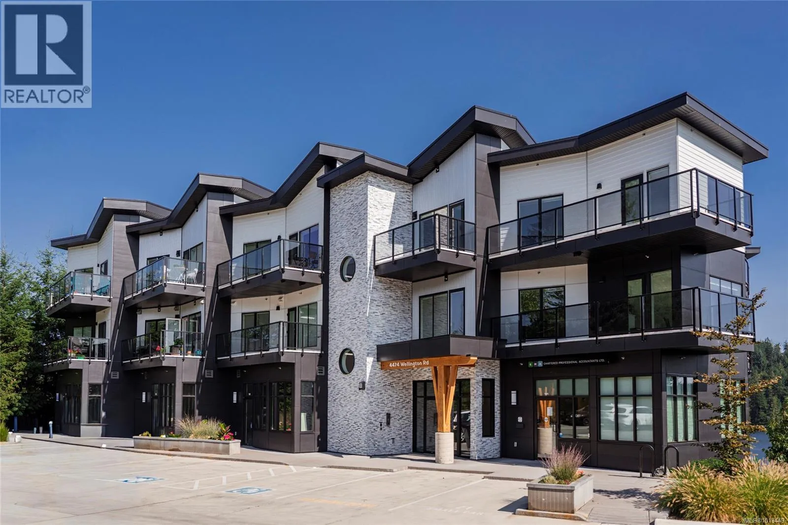 Apartment for rent: 207 4474 Wellington Rd, Nanaimo, British Columbia V9T 2H3