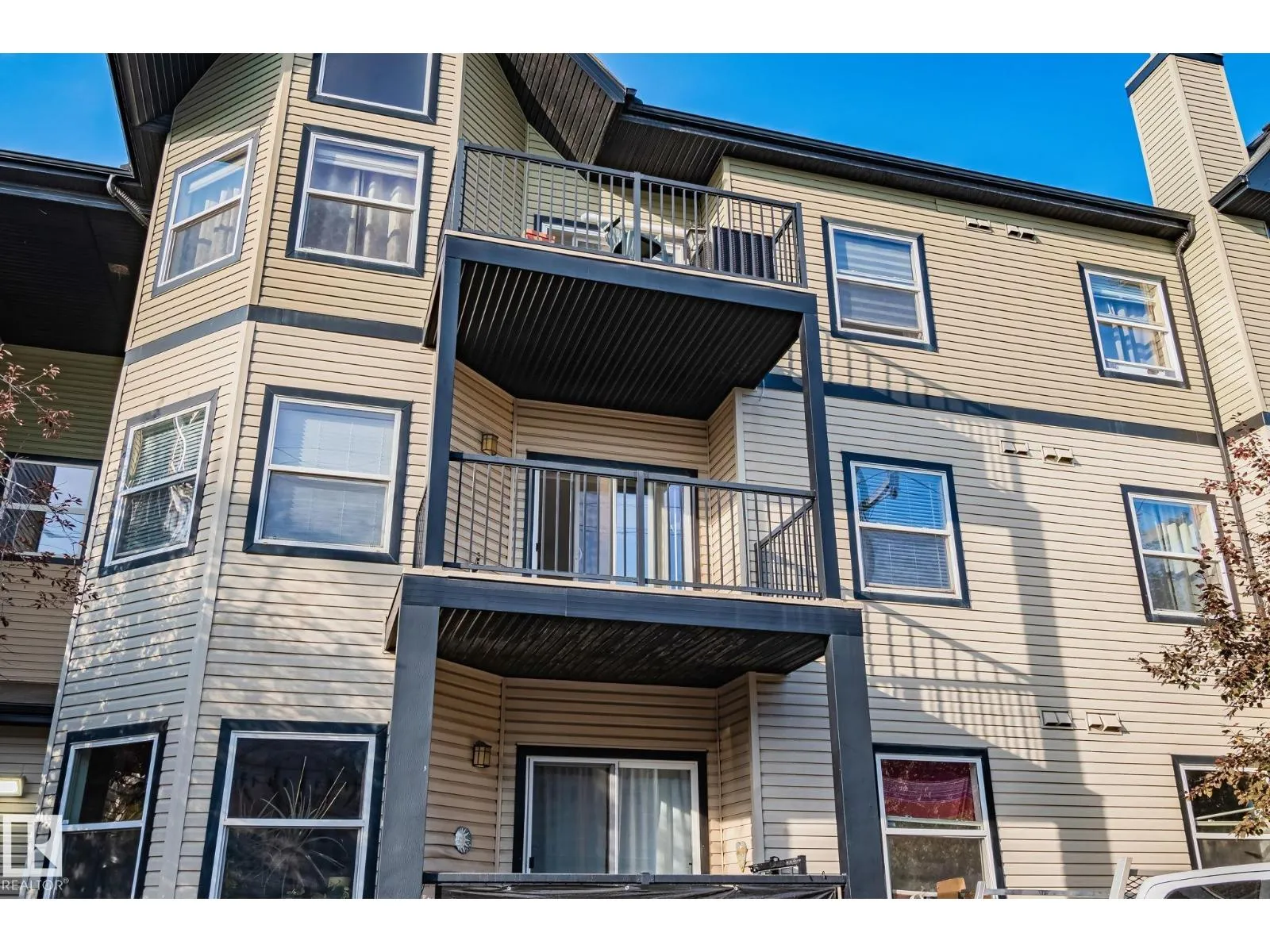 Apartment for rent: #207 9927 79 Av Nw, Edmonton, Alberta T6E 1R3