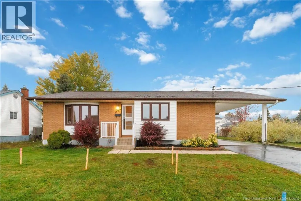 207 St Laurent Street, Dieppe, New Brunswick E1A 1S2