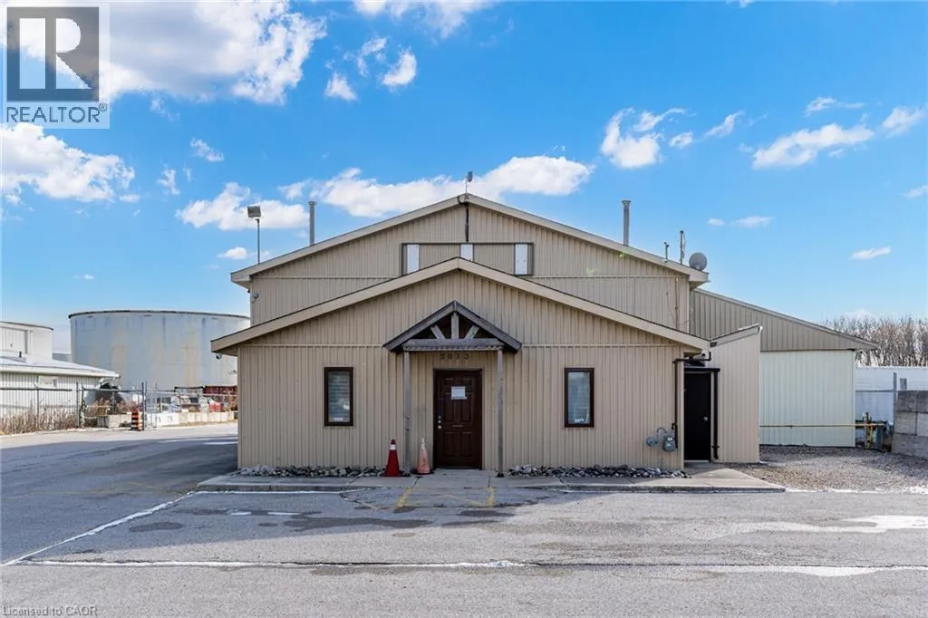 2073 Piper Lane, London, Ontario N5V 3S5