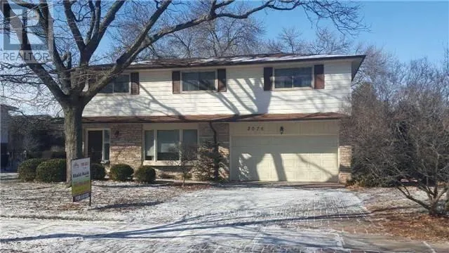 House for rent: 2075 Salmon Road, Oakville, Ontario L6L 1M2