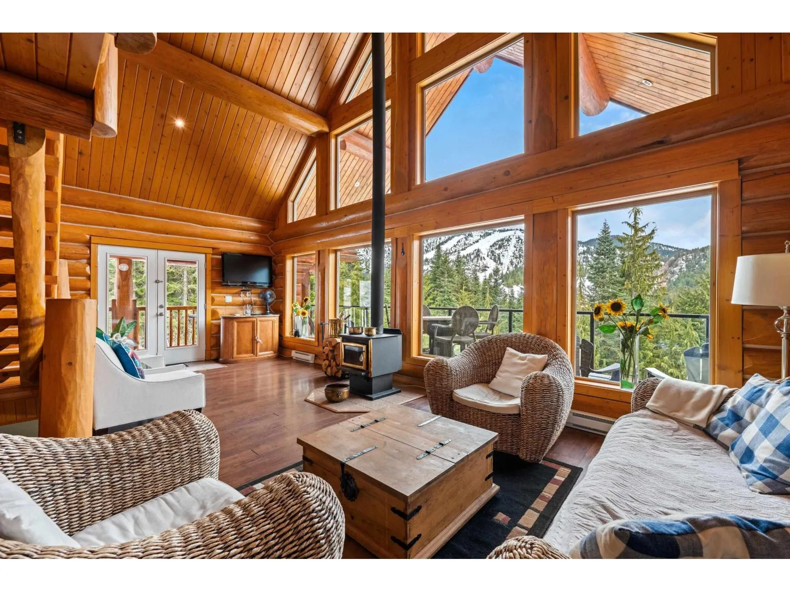 House for rent: 20758 Edelweiss Drive, Mission, British Columbia V0M 1A1