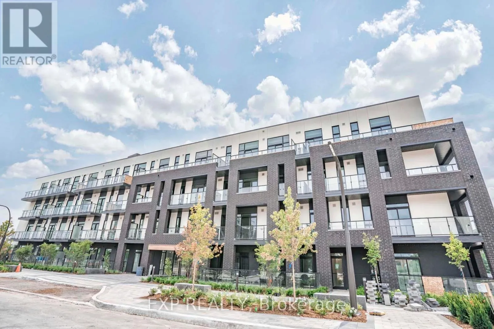 Apartment for rent: 208 - 1 Climo Lane, Markham, Ontario L6E 0V8