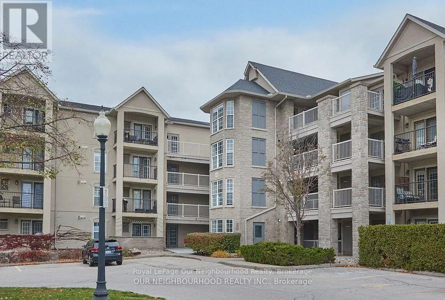 Apartment for rent: 208 - 1431 Walker's Line, Burlington, Ontario L7M 4N9