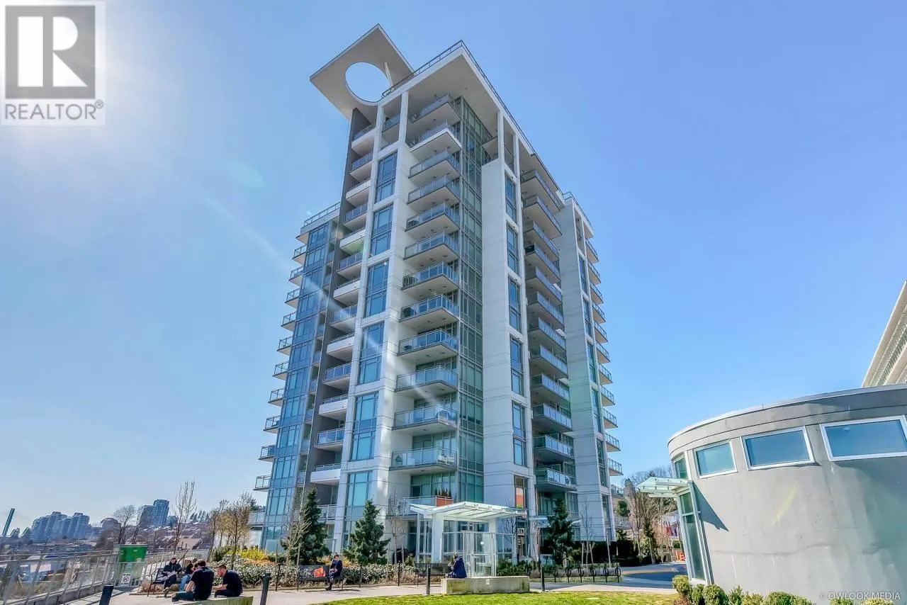 Apartment for rent: 208 200 Nelson's Crescent, New Westminster, British Columbia V3L 0H4