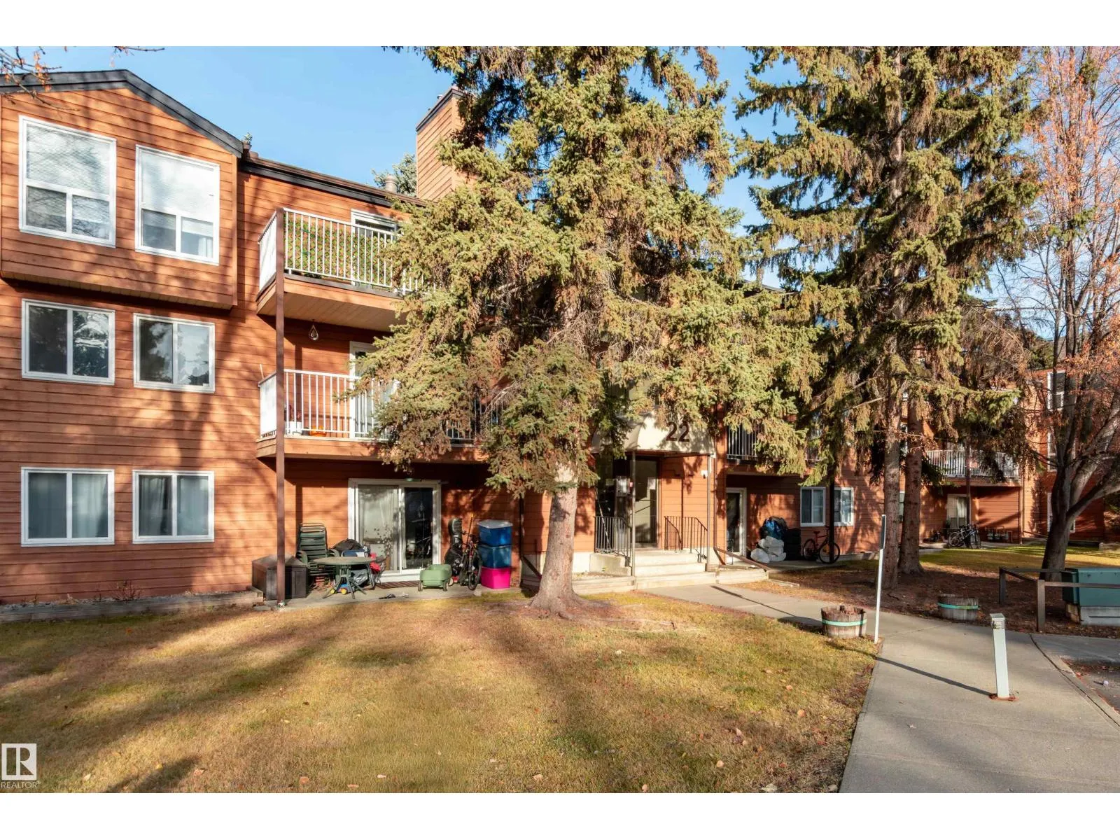 Apartment for rent: #208 22 Alpine Pl, St. Albert, Alberta T8N 3Y2