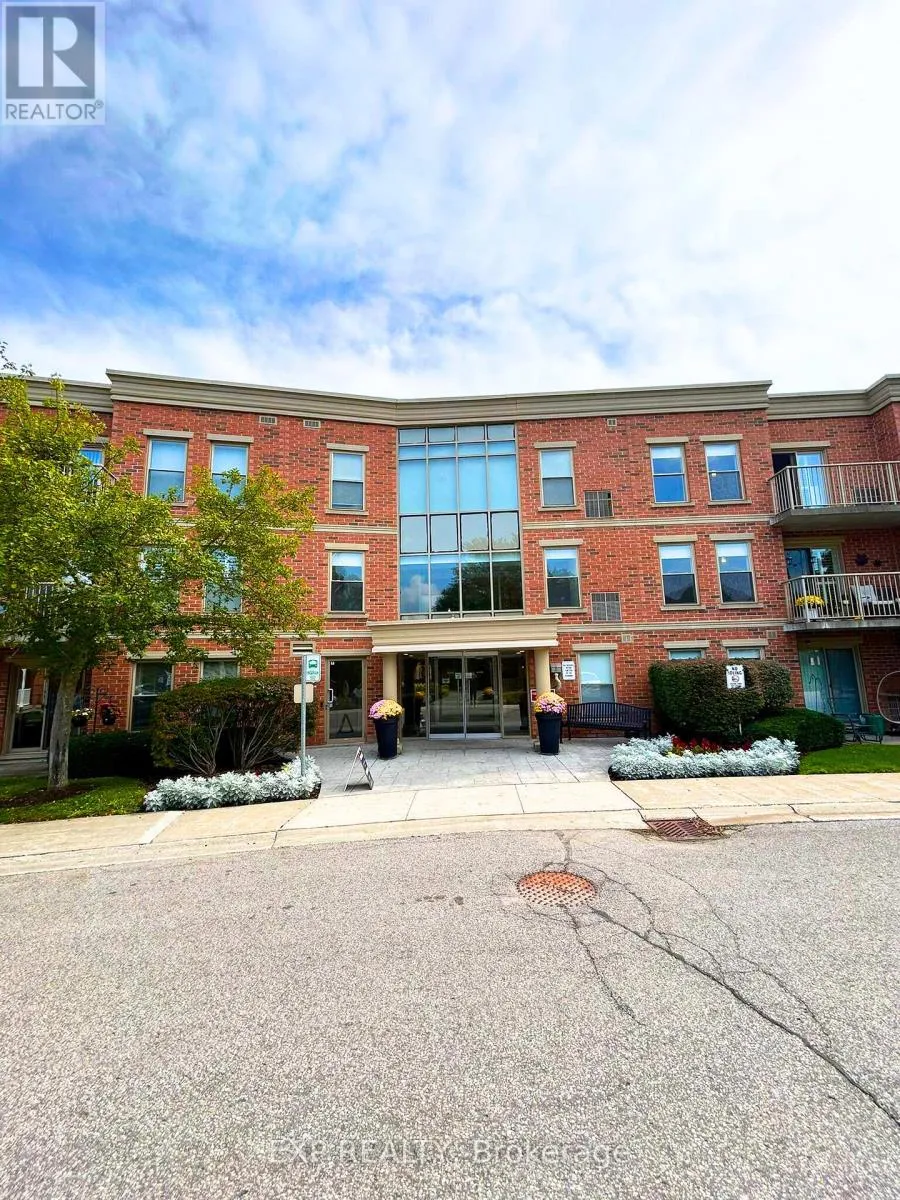 Apartment for rent: 208 - 22 James Hill Court, Uxbridge, Ontario L9P 1Y6