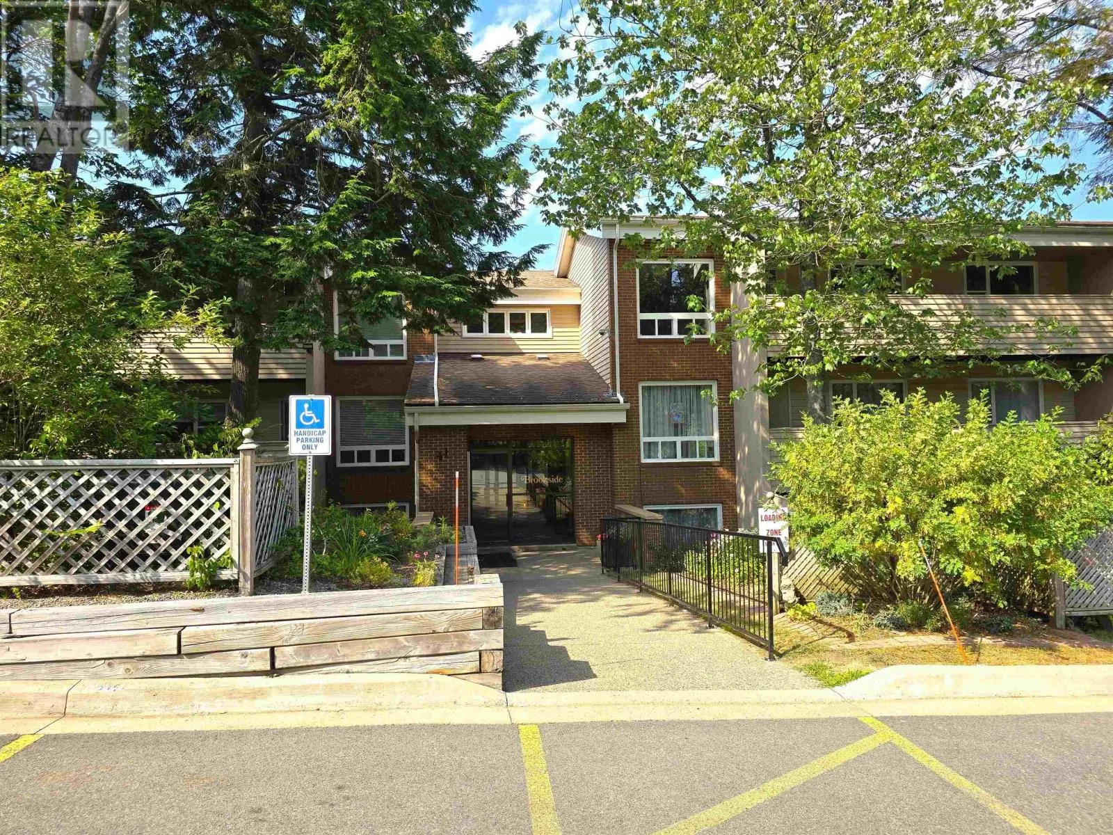 Apartment for rent: 208 41 Moirs Mill Road, Bedford, Nova Scotia B4A 3C4