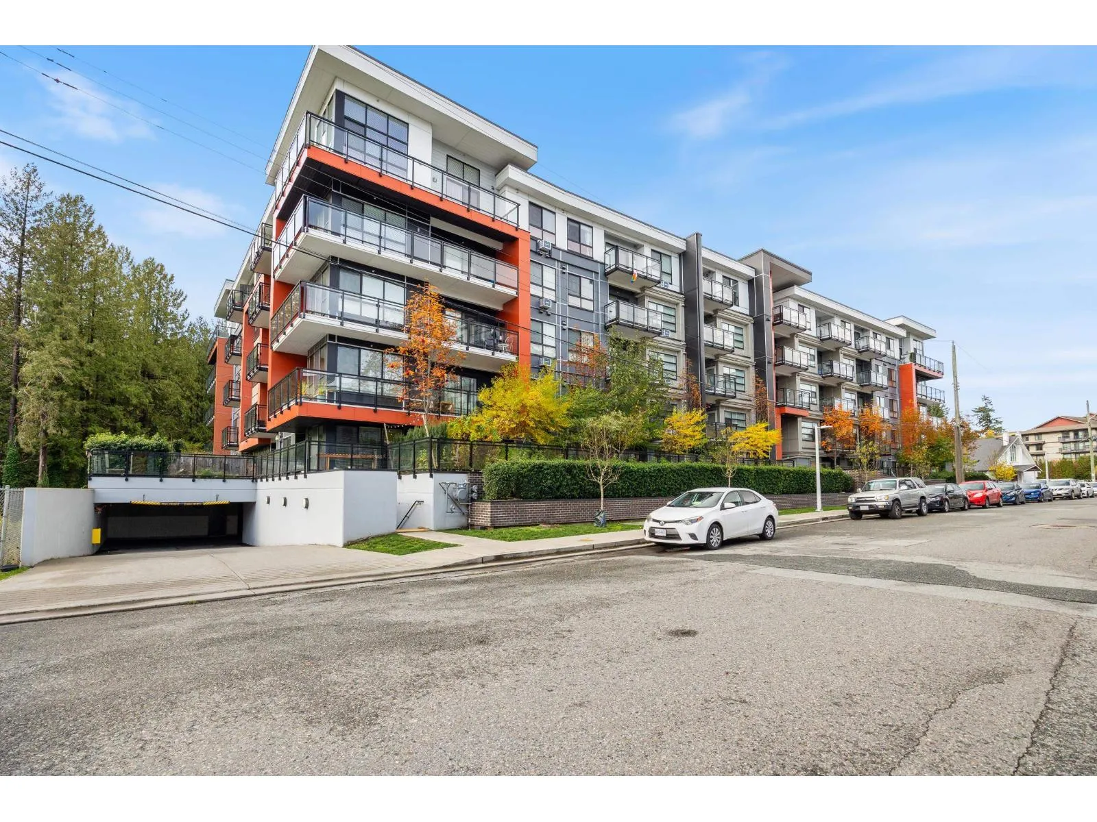 Apartment for rent: 208 5485 Brydon Crescent, Langley, British Columbia V3A 0N5