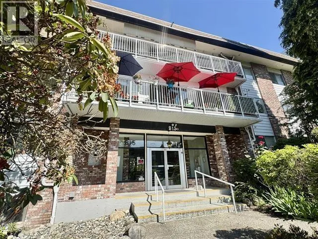 Apartment for rent: 208 815 Fourth Avenue, New Westminster, British Columbia V3M 1S8