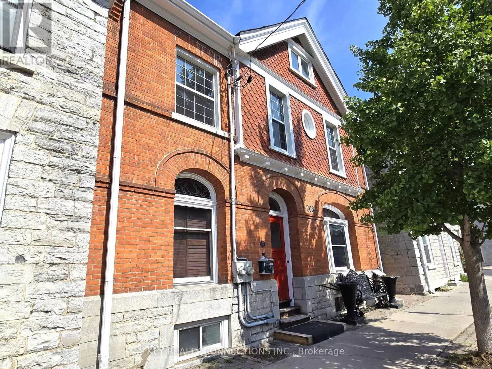 Multi-Family for rent: 208 King Street E, Kingston, Ontario K7L 3A4
