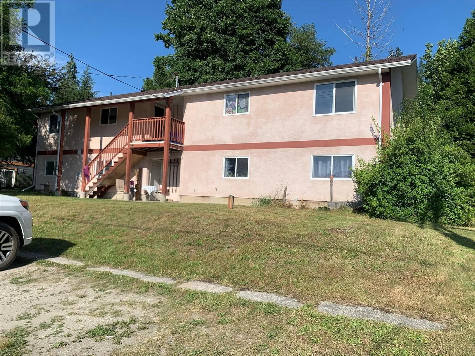 Fourplex for rent: 208 Nelson Avenue Unit# 1-4, Nakusp, British Columbia V0G 1R0