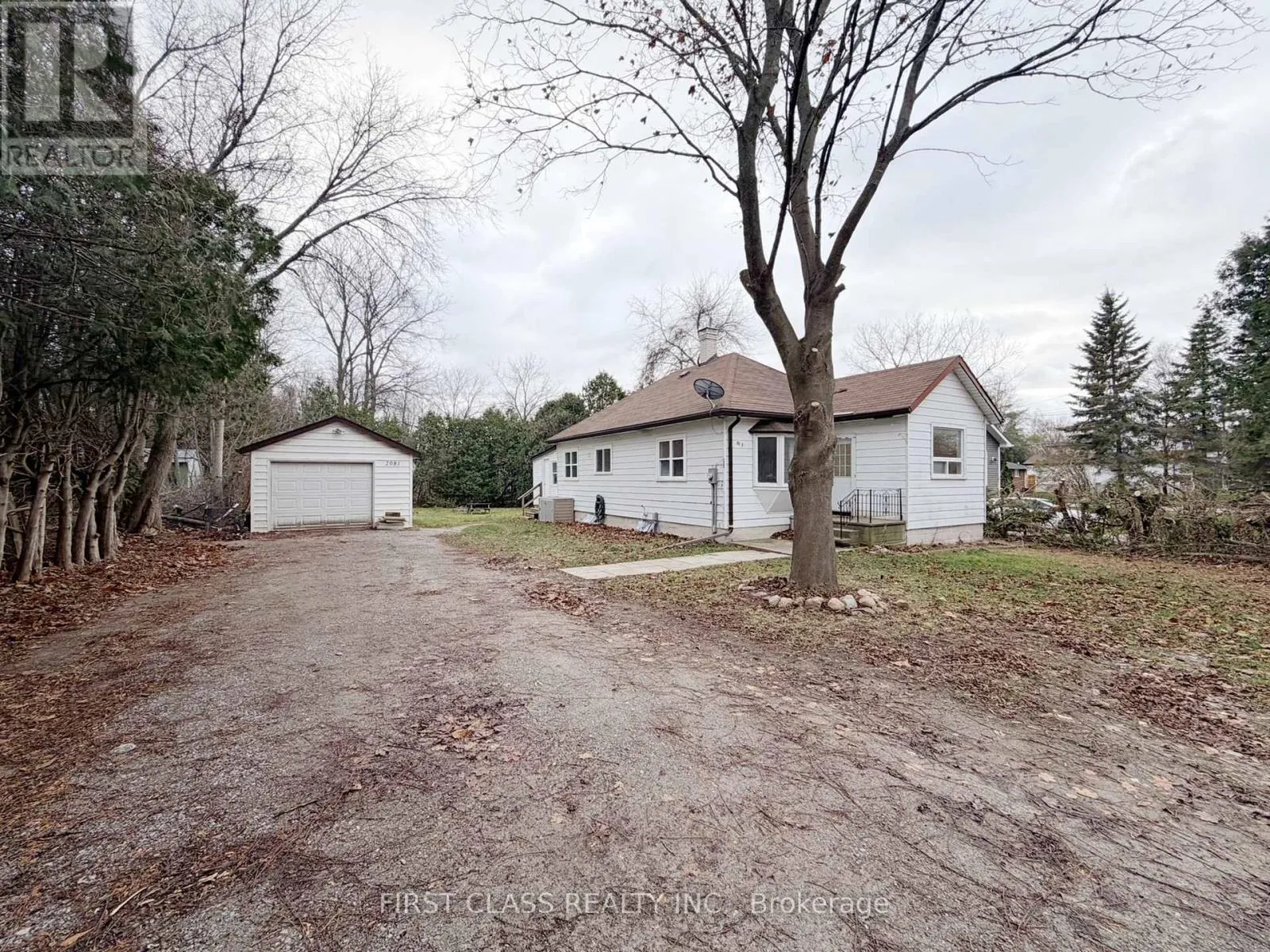 House for rent: 2081 Metro Road N, Georgina, Ontario L0E 1L0