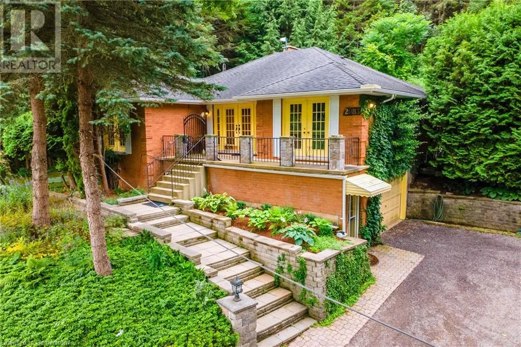 House for rent: 2083 Hollow Road, Thorold, Ontario L0S 1E6