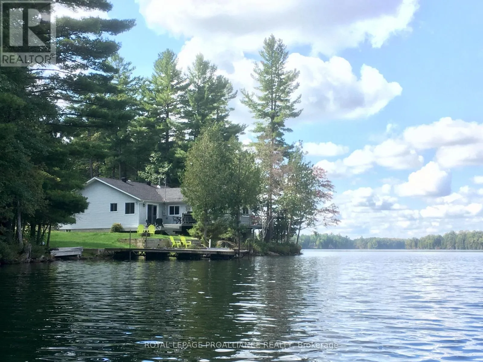 House for rent: 2087 B Grindstone Lake Road, Frontenac, Ontario K0H 2M0