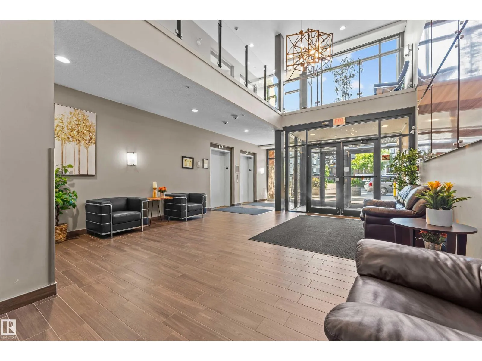 Apartment for rent: #209 1144 Adamson Dr Sw, Edmonton, Alberta T6W 2X7