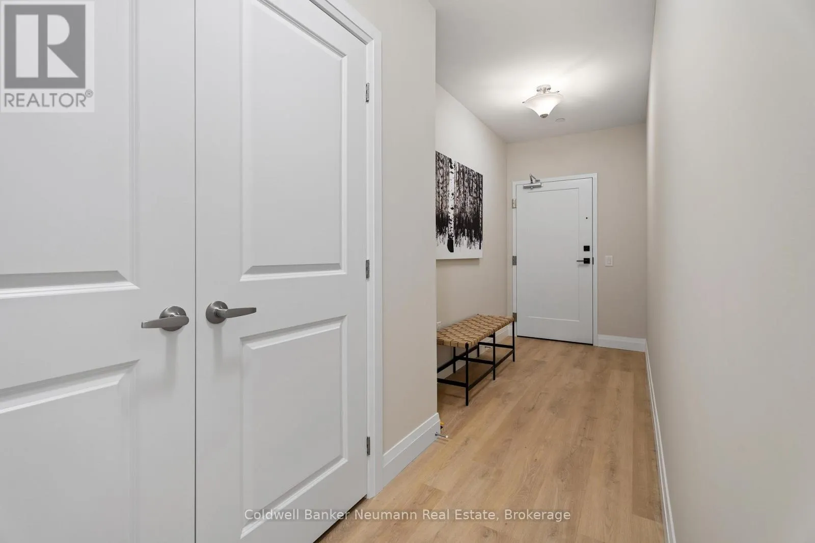 Apartment for rent: 209 - 1882 Gordon Street, Guelph, Ontario N1L 0P6