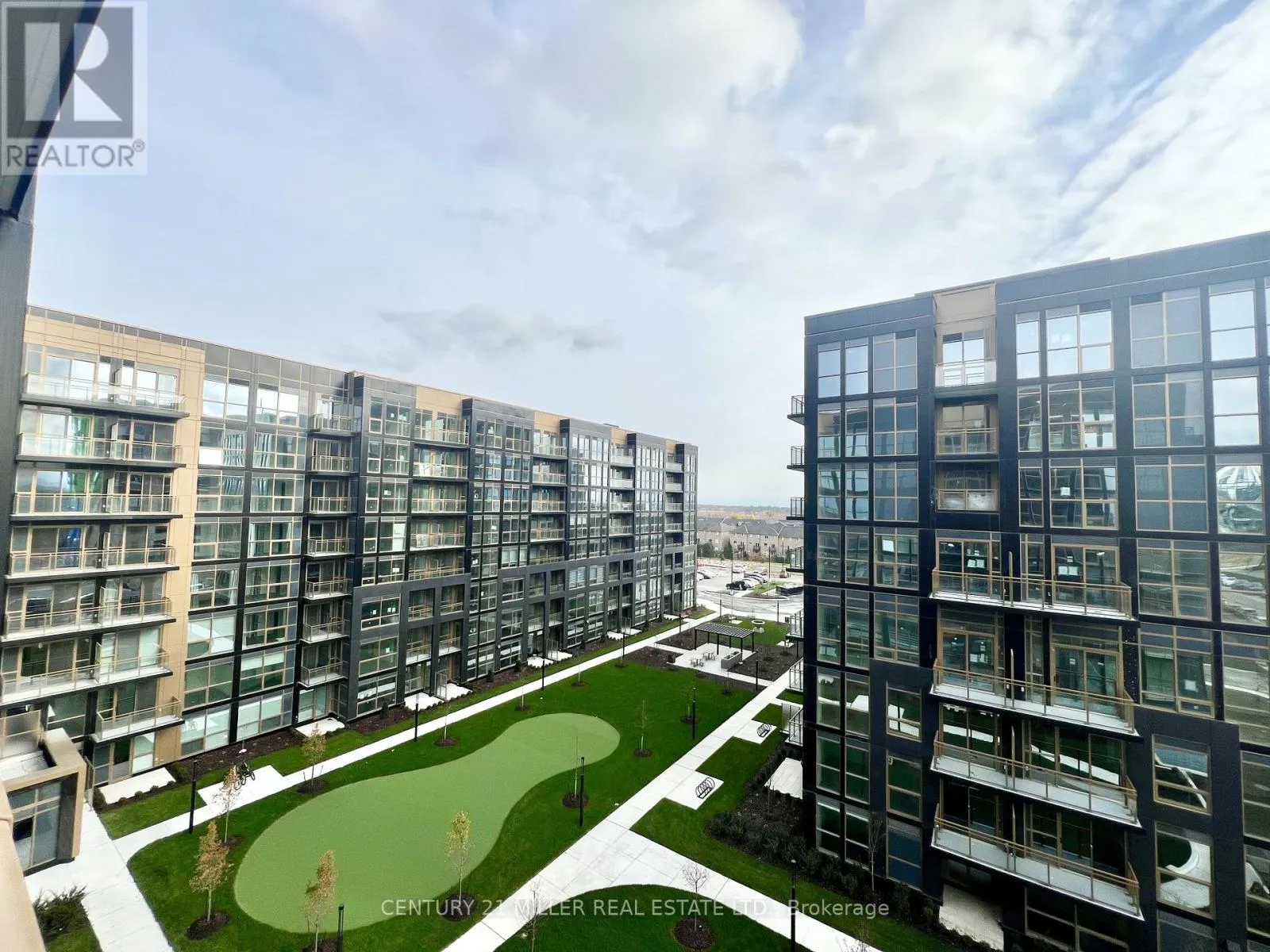 Apartment for rent: 209 - 2333 Khalsa Gate, Oakville, Ontario L6M 0X7