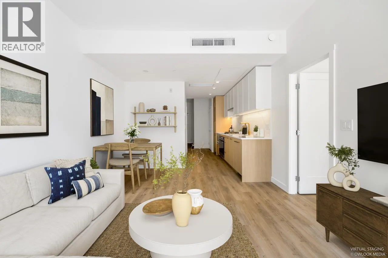 Apartment for rent: 209 375 Clayton Street, Coquitlam, British Columbia V3K 3X6