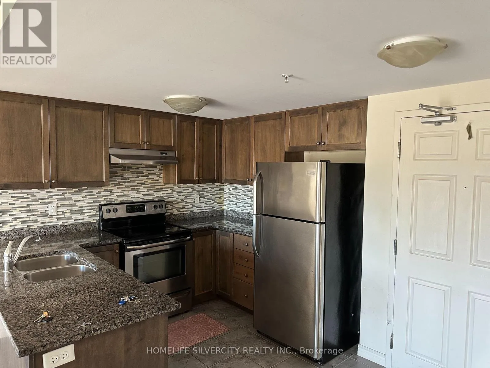 Apartment for rent: 209 - 45 Kingsbury Square, Guelph, Ontario N1L 0L2