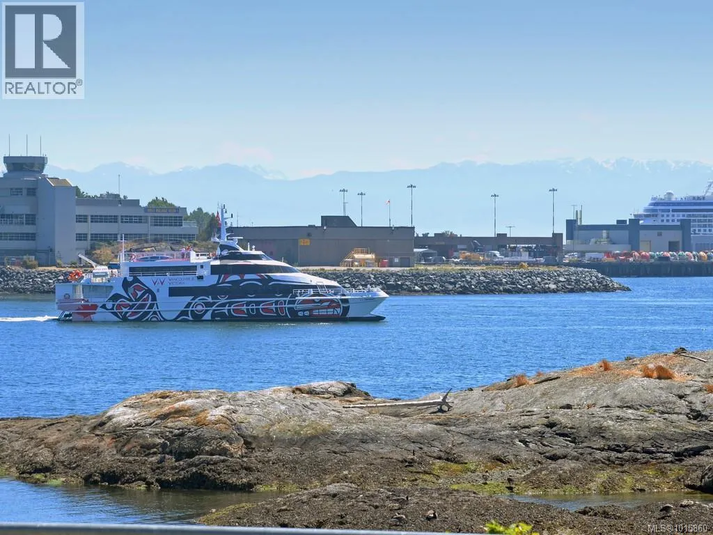 Apartment for rent: 209 55 Songhees Rd, Victoria, British Columbia V9A 6T3