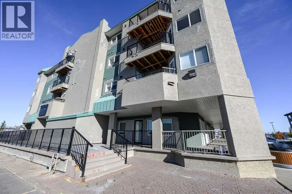 Apartment for rent: 209, 9919 99 Avenue, Grande Prairie, Alberta T8V 4L9