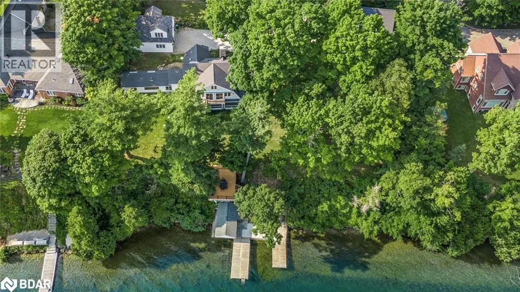 House for rent: 209 Bay Street Street, Shanty Bay, Ontario L0L 2L0