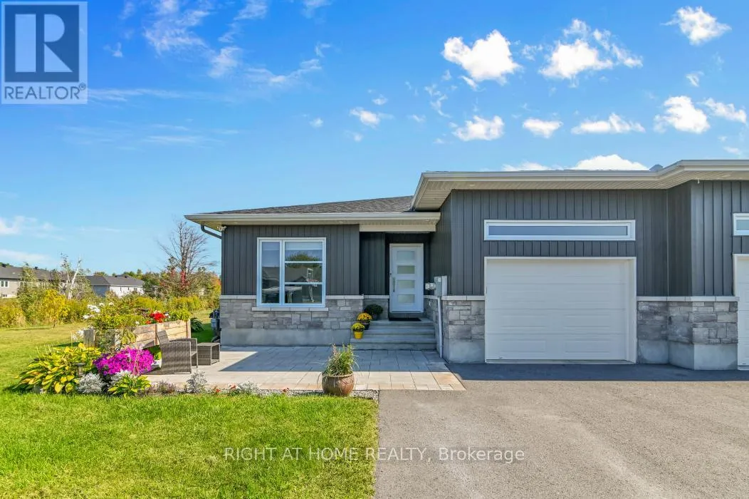 House for rent: 209 Etienne Street, Clarence-Rockland, Ontario K0A 1E0