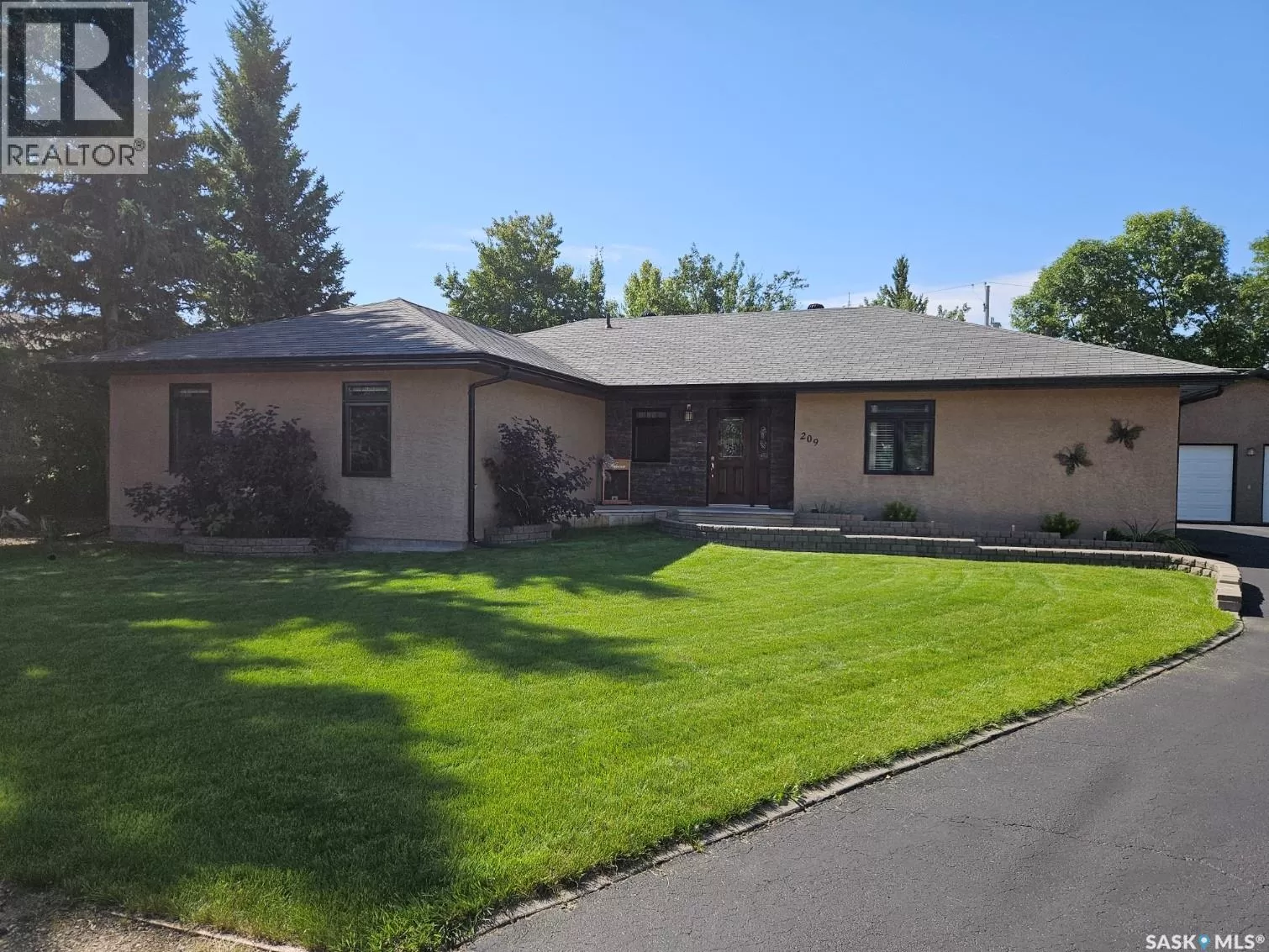 House for rent: 209 Park Street, Leroy, Saskatchewan S0K 2P0