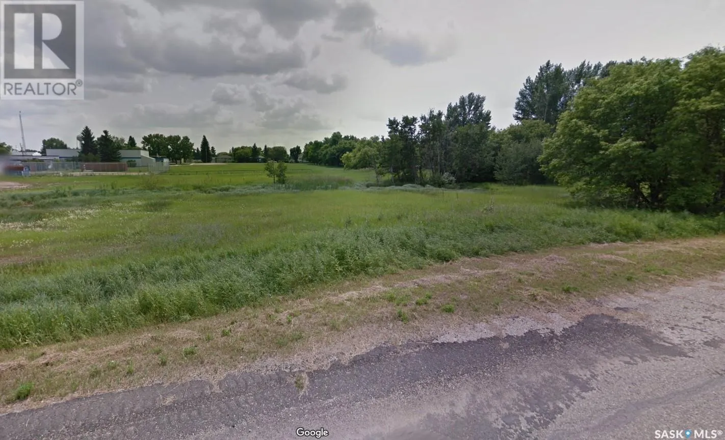 Unknown for rent: 209 Railway Avenue E, Hafford, Saskatchewan S0J 1A0