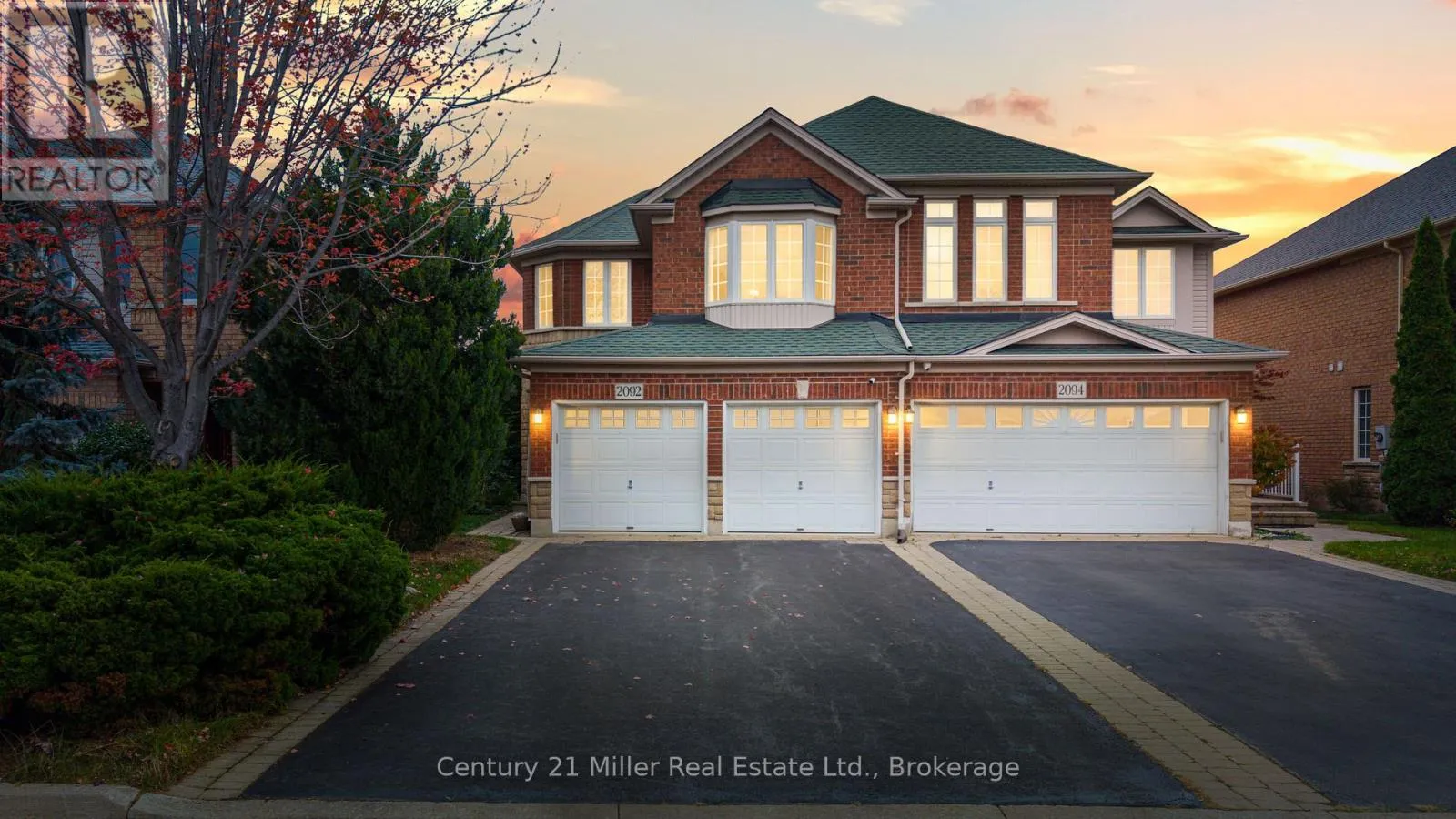 House for rent: 2092 Redstone Crescent, Oakville, Ontario L6M 5B1