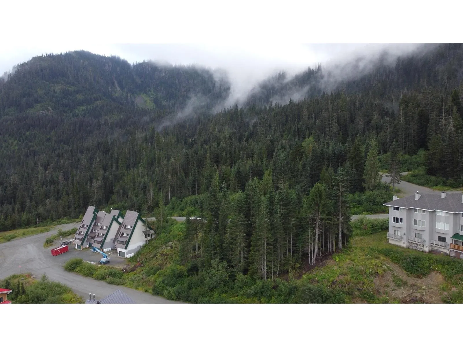 20950 Snowflake Crescent, Agassiz, British Columbia V0M 1A1