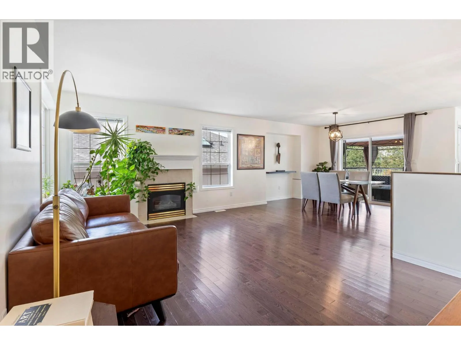 House for rent: 2098 Sunview Drive, West Kelowna, British Columbia V1Z 3P9