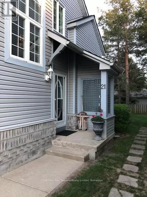 Row / Townhouse for rent: 21 - 146 Settlers Way, Blue Mountains, Ontario L9Y 0N9