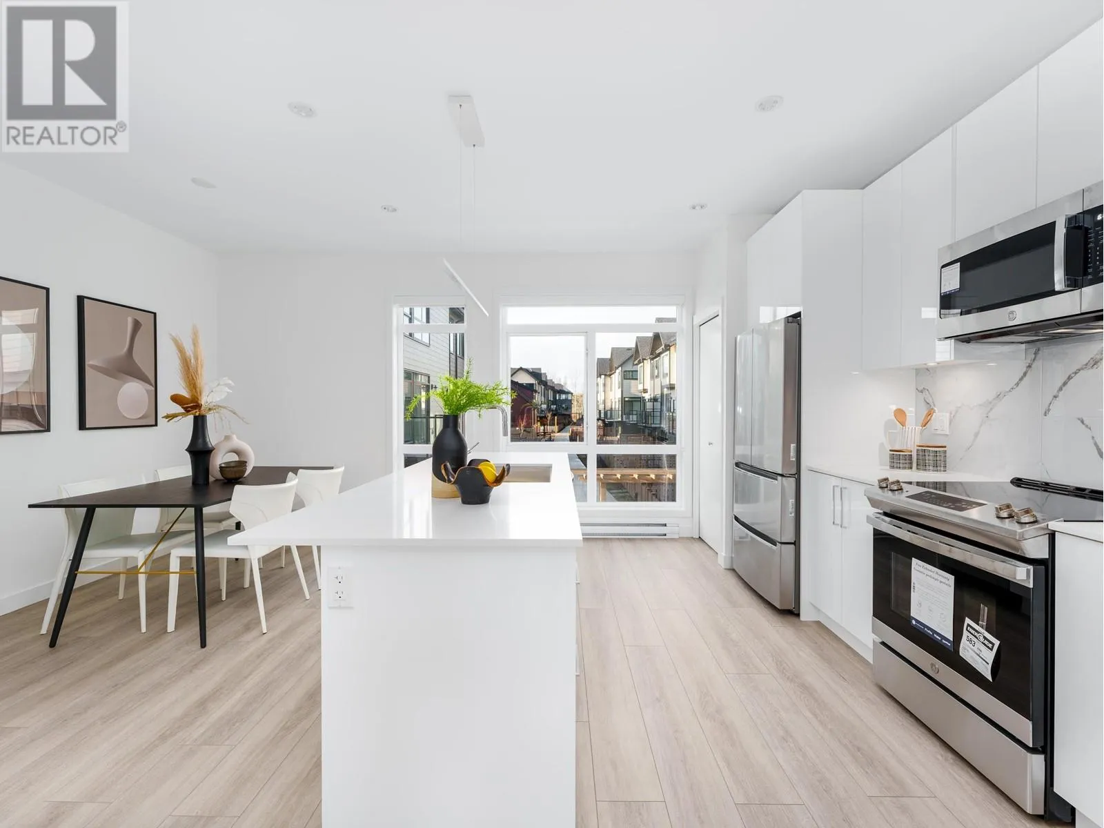 Row / Townhouse for rent: 21 4337 Boundary Road, Richmond, British Columbia V6V 1S8