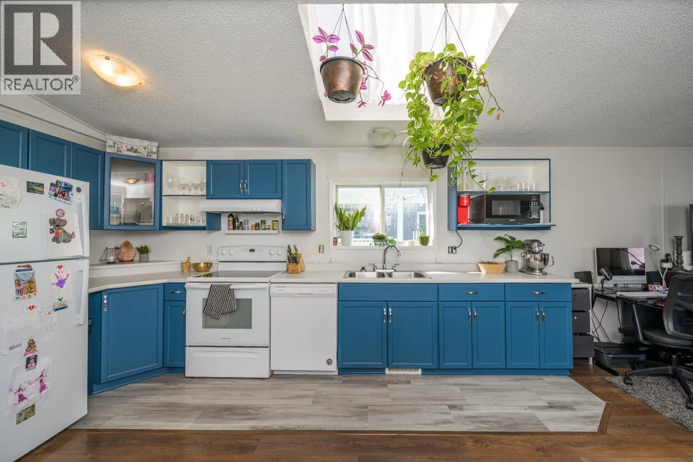 Manufactured Home/Mobile for rent: 21 5988 Gauthier Road, Prince George, British Columbia V2N 5M4