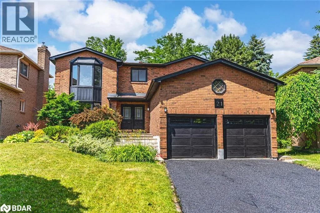 House for rent: 21 Autumn Lane, Barrie, Ontario L4N 6G8