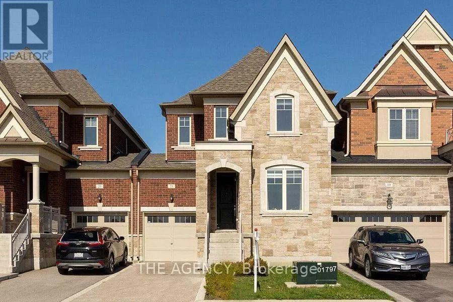 Row / Townhouse for rent: 21 Kettle Valley Trail, King, Ontario L7B 0N3