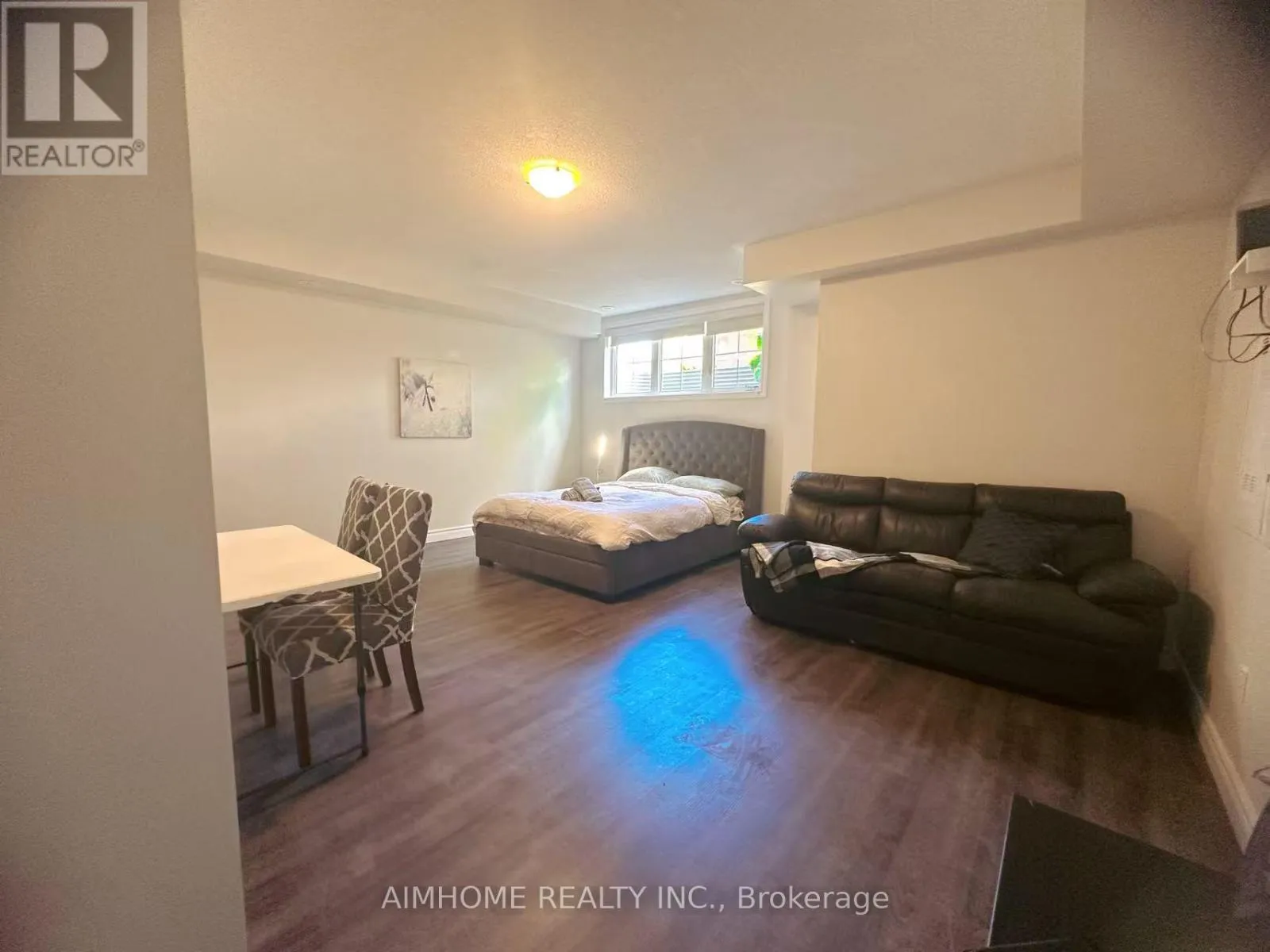 Row / Townhouse for rent: 21 Lower - 181 Parktree Drive, Vaughan, Ontario L6A 5B1