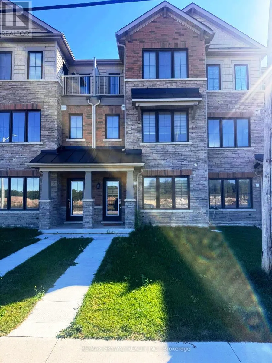 Row / Townhouse for rent: 21 Melody Lane, Thorold, Ontario L0S 1K0